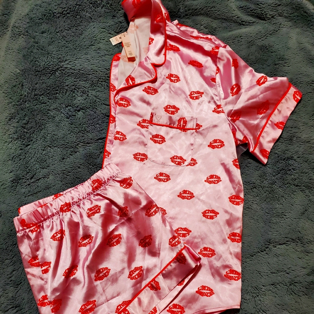Women's Victoria Secret Silk Pjs